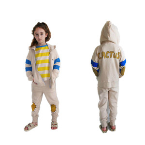 BANDY BUTTON CHIMA HOODIE / CACTUS